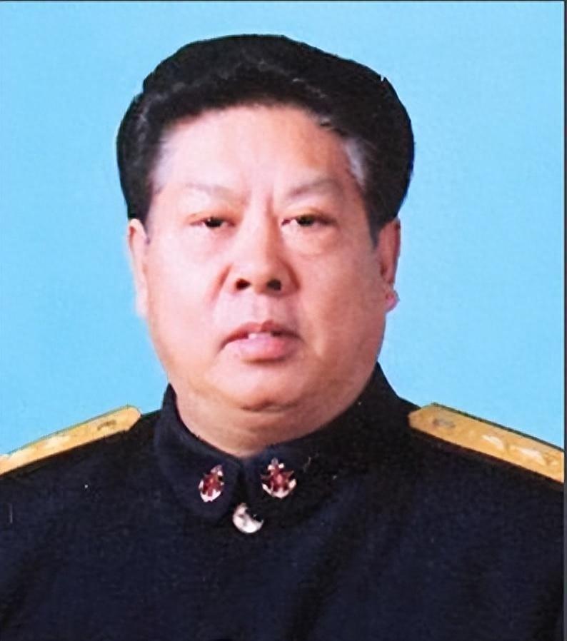 2006年，原海军副司令员王守业，因涉嫌贪污公款1.6亿被批准逮捕。审讯时，王守