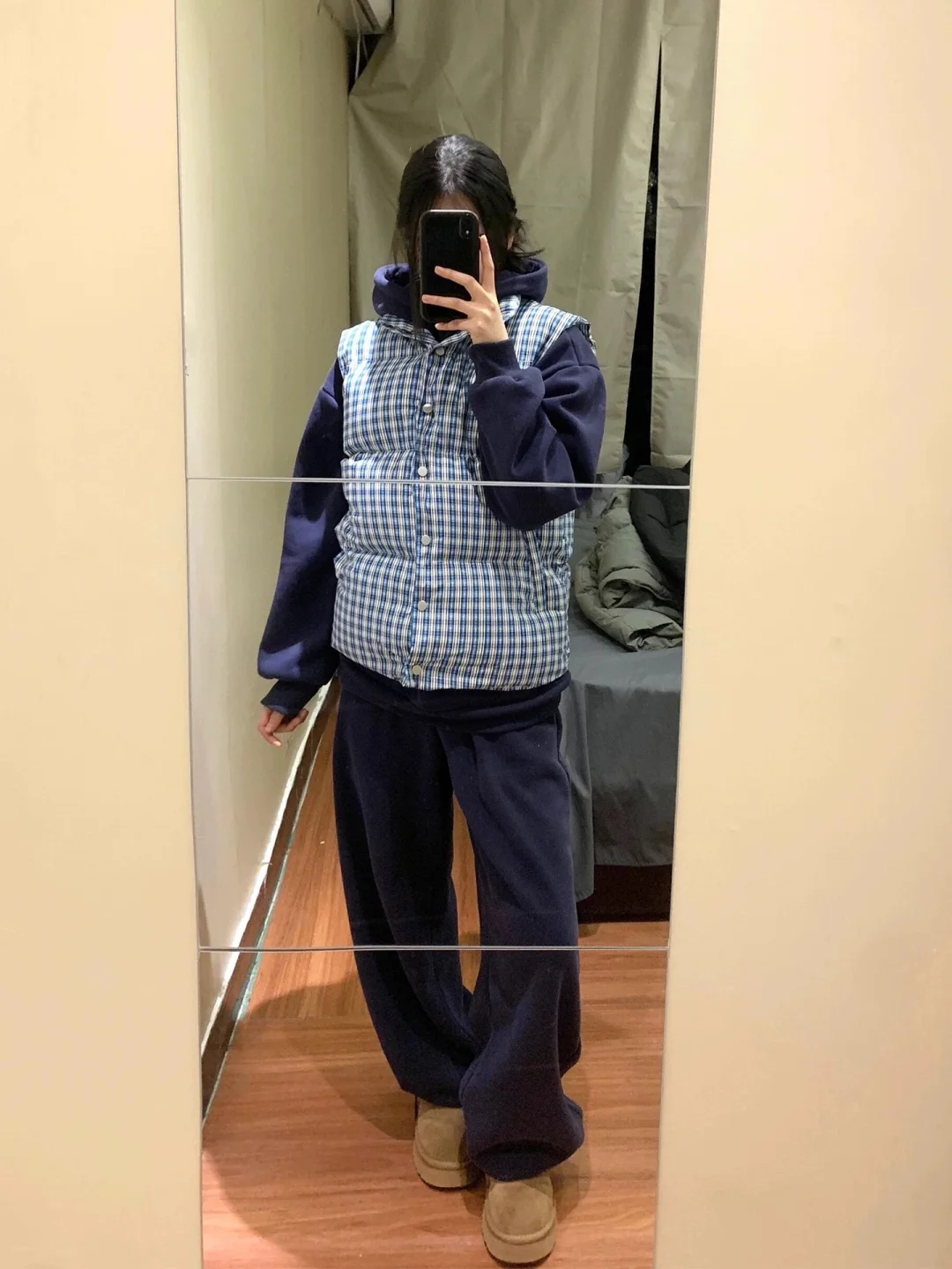 格纹马甲穿出松弛感🧥立领设计太戳我！