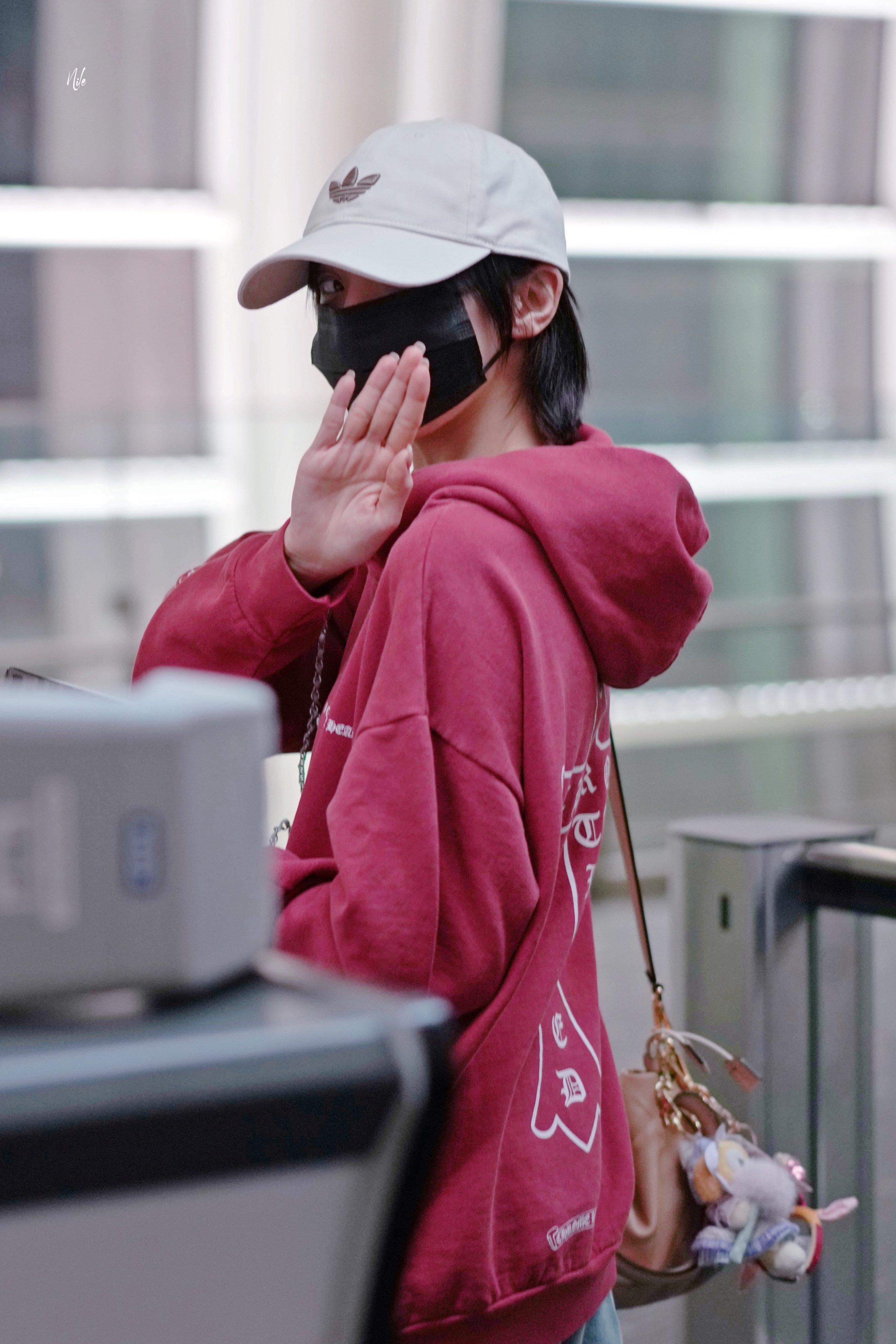 宋雨琦 260622 HND出发大晚上又飞走了🥺🥺©️Omgidle1610