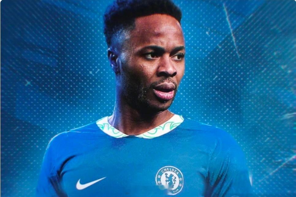 已有8支欧冠级别球队有意斯特林 他仍然希望在顶级联赛中踢球根据每日邮报的报道，斯