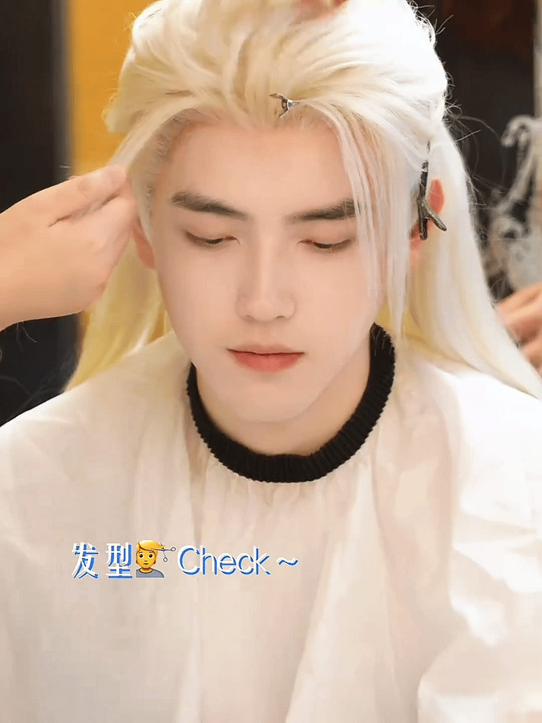 陈飞宇是被王牌节目组陷害了吧？白发造型这不是挺好的吗 ​​​