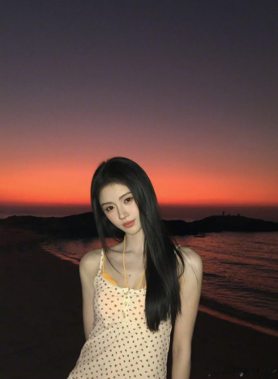 鞠婧祎掌管侧颜的神 jjy鞠婧祎 jjy鞠婧祎姜黎非“影子向玫瑰献忱，落日与夕阳