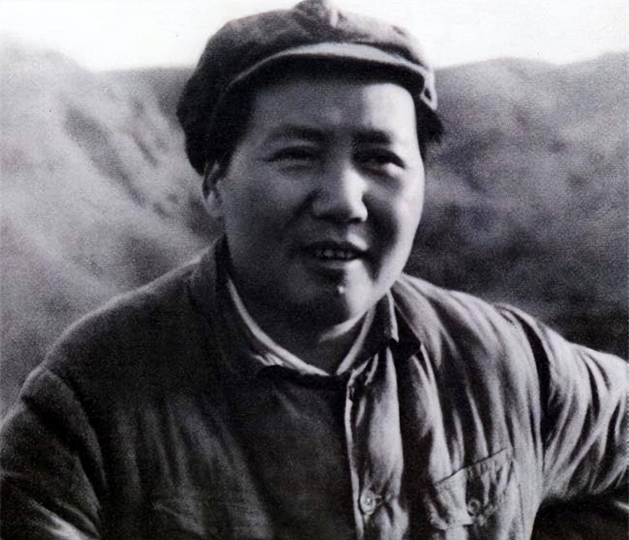 毛泽东说过这样一段话：“中国不缺我毛泽东一个人吃的花的。可是，我要是生活上不检点