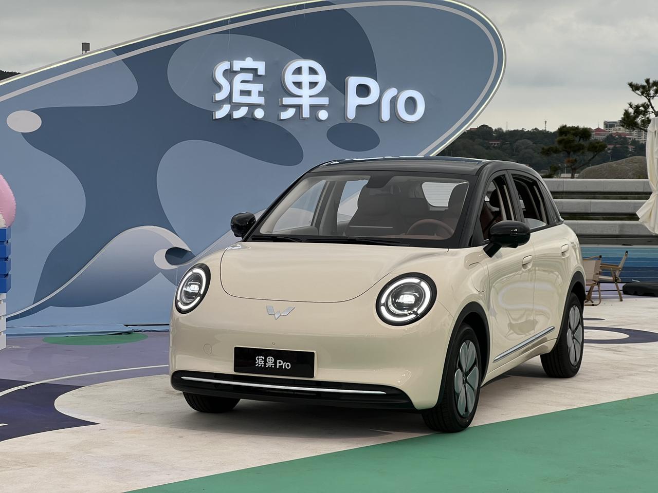 在今年如此内卷的A0小车市场
五菱缤果Pro还能在预售首月就取得超过1.3万辆的