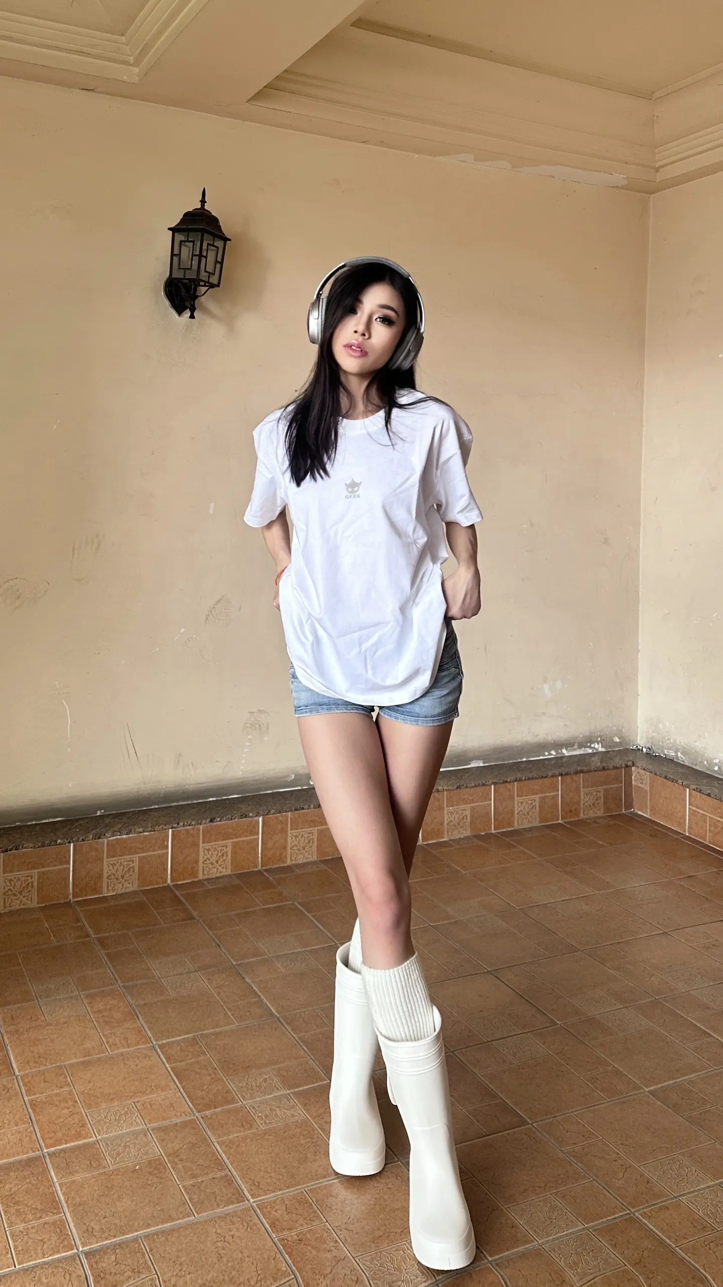 村长 我承认我是一只没有毅力的小羊