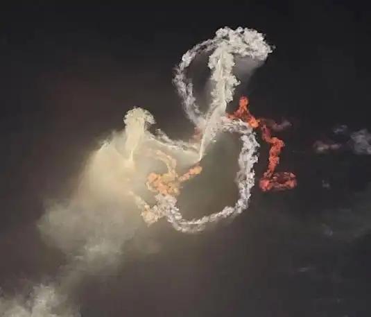 伊朗以弹道导弹齐射突袭约旦穆瓦法格·萨尔蒂美军基地后，当地民众拍下的现场画面显示