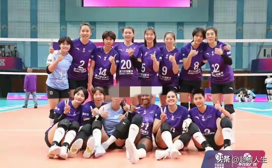 天津女排定格于2025~2026排超联赛第四名，不敌对手山东队，曾经何时天津队会