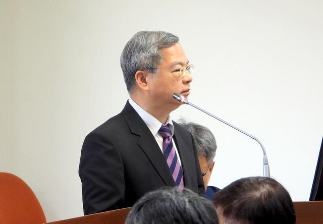 民进党当局配合美国对大陆搞禁运，台湾风险有多大？
彭博日前报道称，台湾计划强化管
