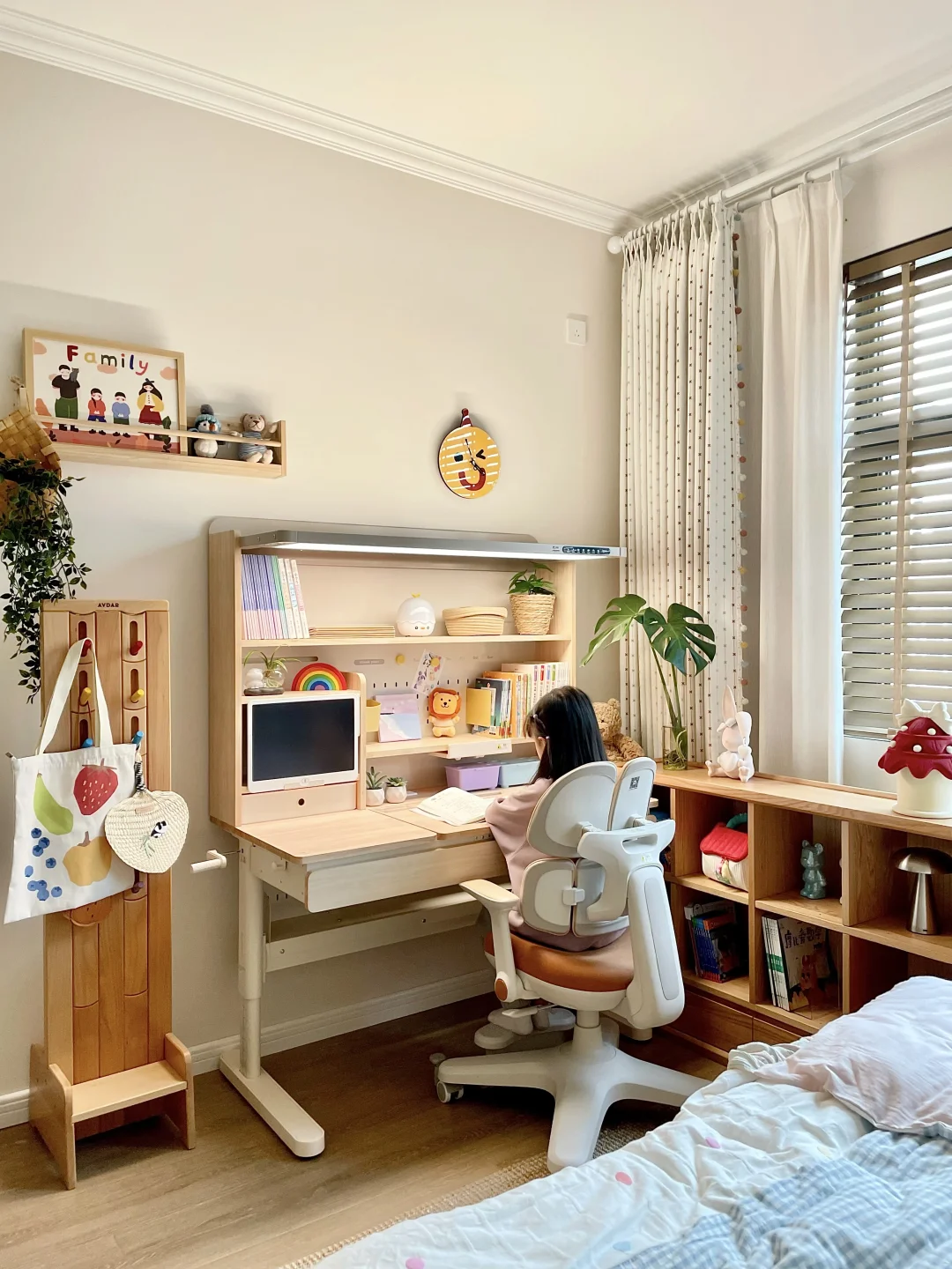 10㎡儿童房｜女儿的满分专属学习小天地✨