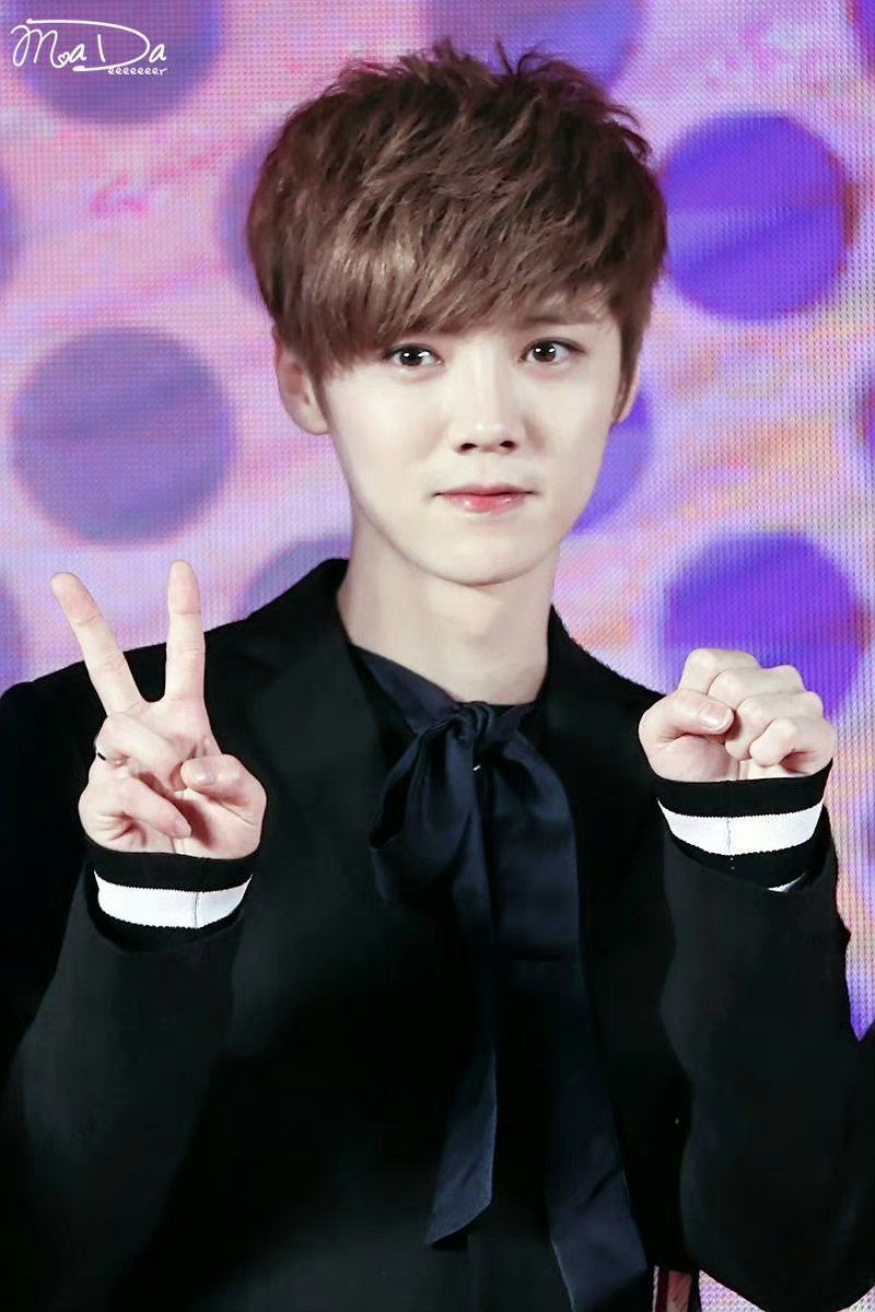 以前鹿儿的一些专属拍照手势📷 