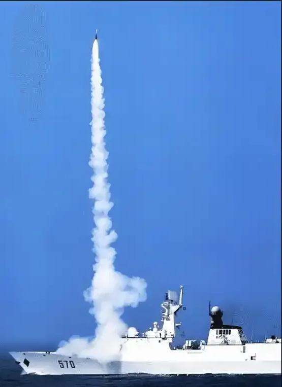 巴基斯坦又成功实证了中国武器的威力！1月10号，巴基斯坦在阿拉伯海北部垂直发射猎