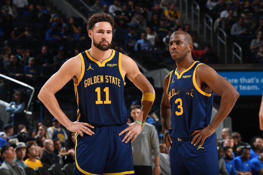 Woj ：保罗和勇士和达成一致，将下赛季合同中3000万美元的担保日期推迟到到自