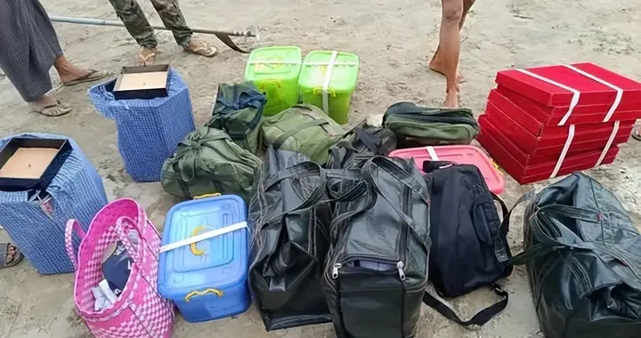 缅甸马圭一金店老板被武装团伙抢劫，劫匪疑似有地方武装背景