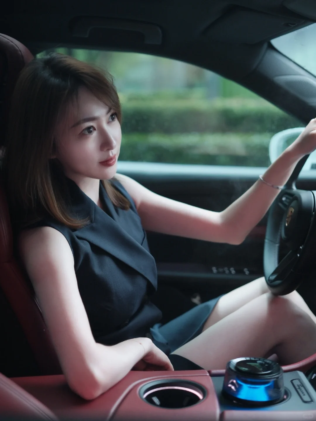 上车 下雨天我去接你