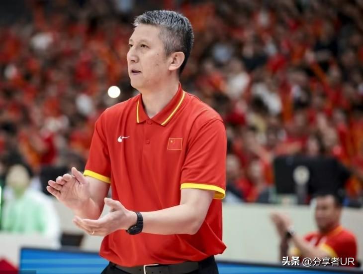 中国男篮大胜菲律宾，原因有三

1、回想上次输菲律宾，完全是输给了克拉克森一个人