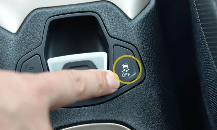 买车之前先“问驾”——【每日汽车小知识（275）】车上这几个“隐藏功能”，关键时