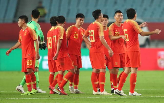 中国国足属于世界几流球队按人口总量排名男足（特别强调是男足）世界倒数第一，按流派