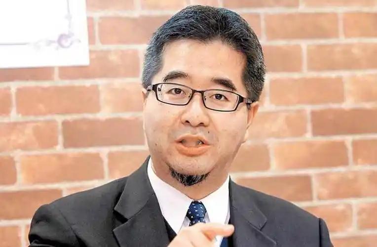 国民党副主席萧旭岑今天接受主持人黄光芹专访，提到马办风波，他个人完全尊重基金会内