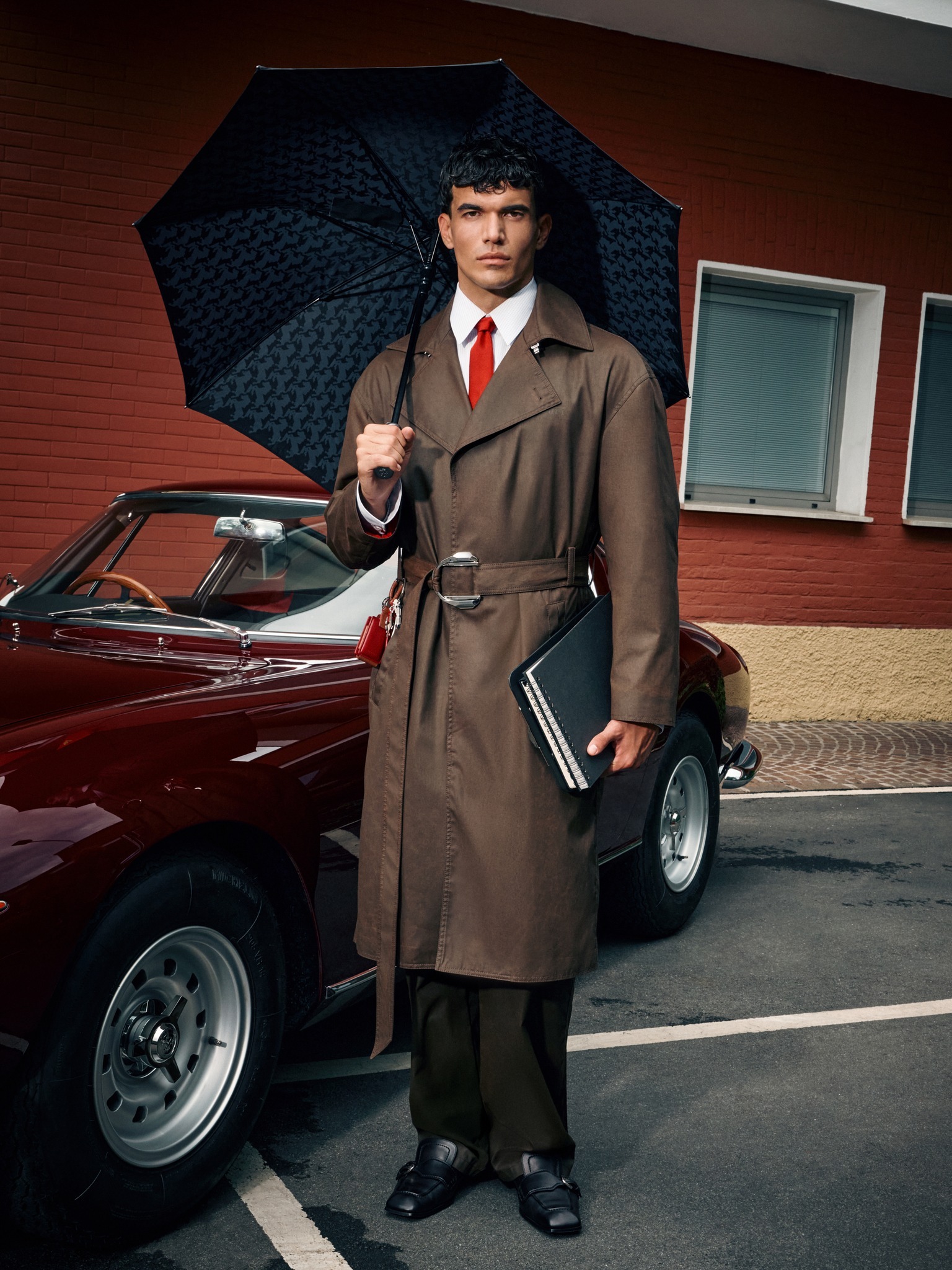 法拉利高奢服饰系列了解一下，感觉如何？