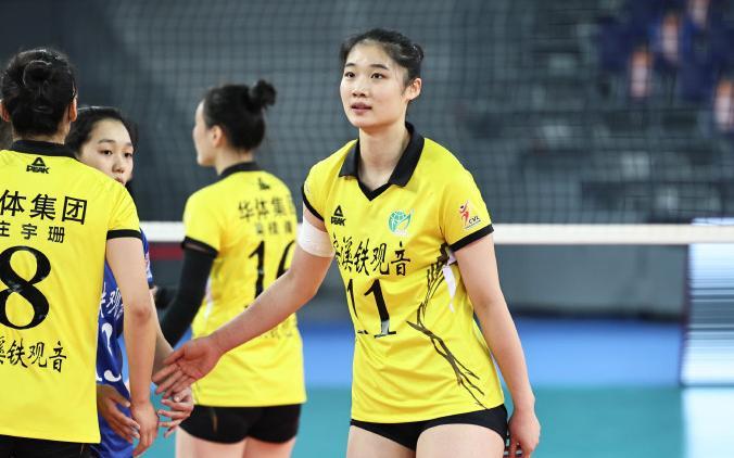 3月4日周三19:00，2025-2026中国女排超级联赛季后赛进行进行，福建安