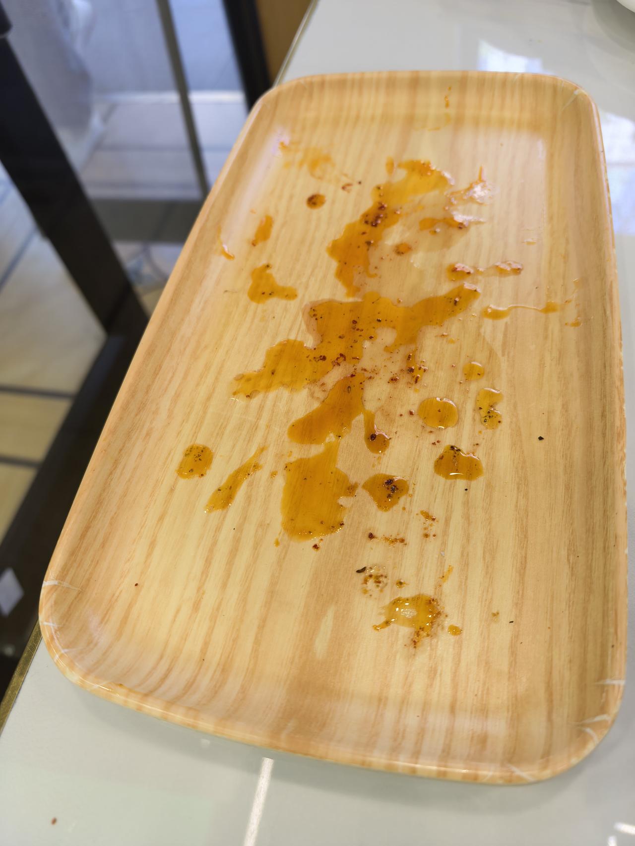 猜我吃的什么？
第一个猜对的有奖！