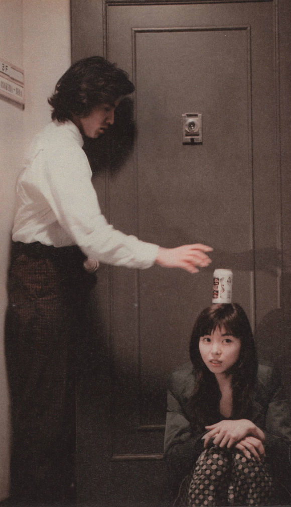 1996年，《悠长假期》中的木村拓哉与山口智子。 