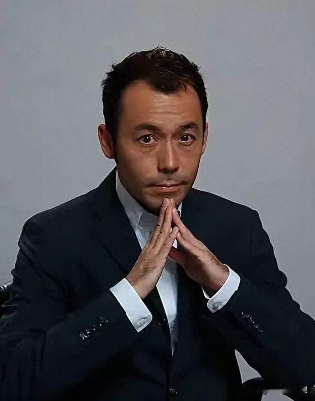 雷宇扬离世，临终最记挂的，不是荧幕荣光，而是小他21岁的妻子