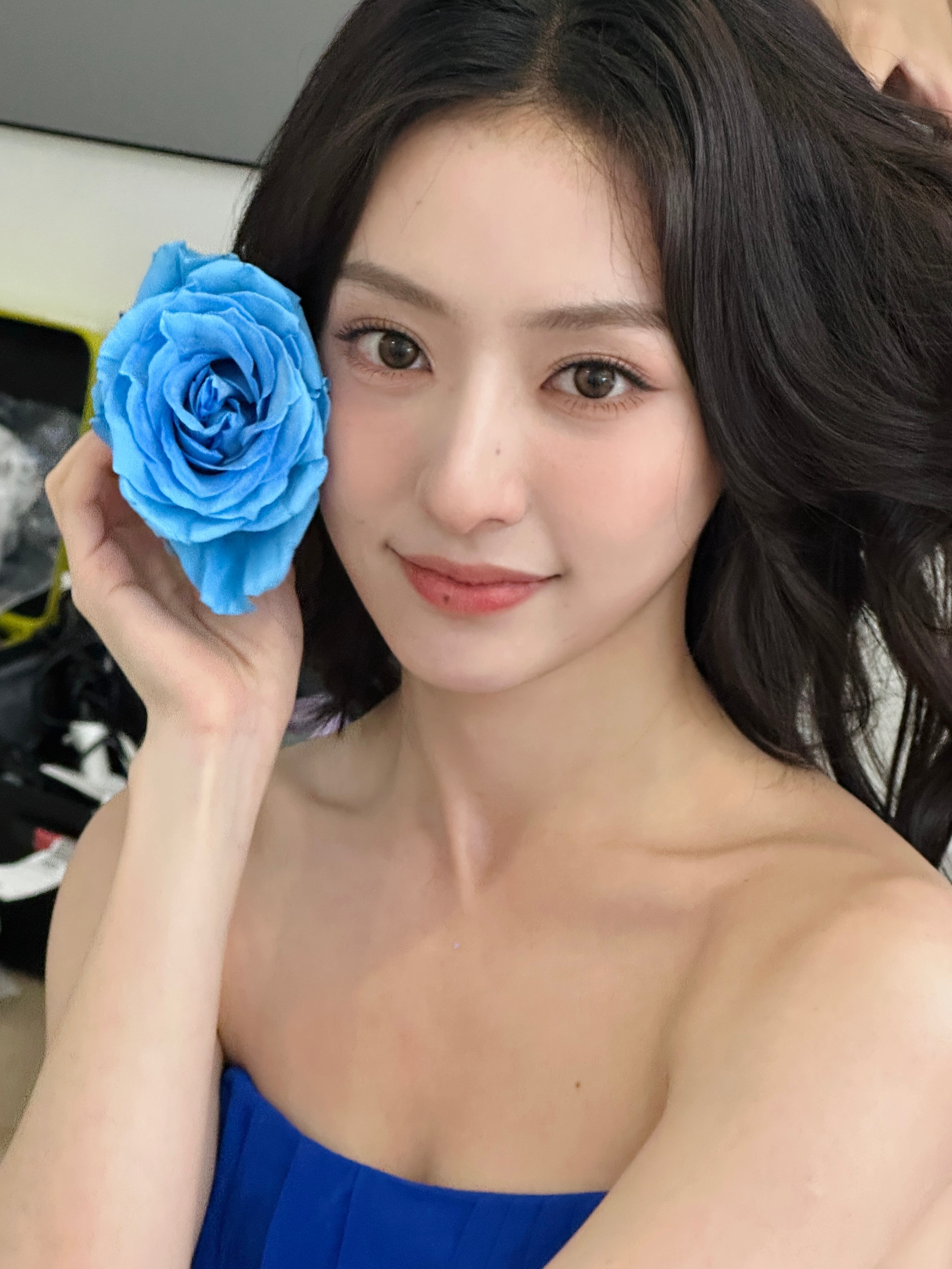 胡连馨 在复制粘贴的时代，你是手写的诗