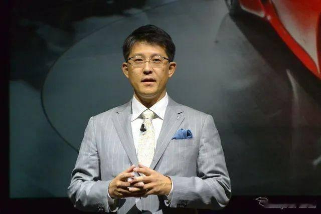 日本汽车工业协会的新会长，丰田的CEO佐藤恒治说，日本的汽车这行业，摊上事了，而