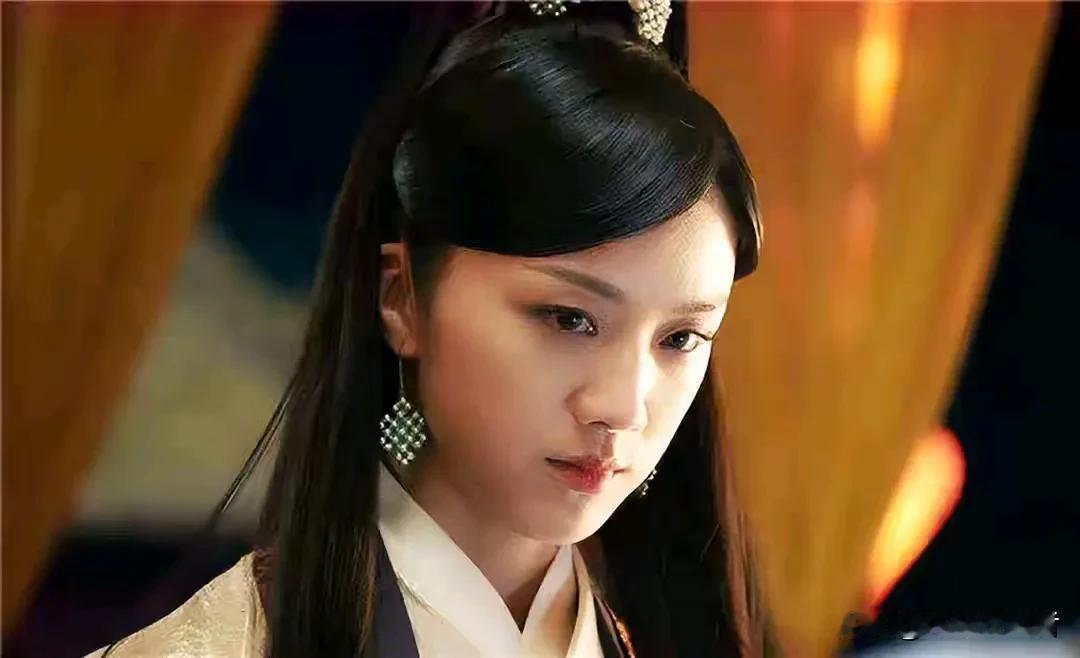 明朝历史上有两个特别重要的人物，可以说改变了明朝的历史走向。
1，妖僧——姚广孝