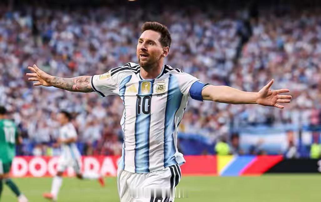 梅西帽子戏法明显队友成全，后面要是这么踢，阿根廷🇦🇷很危险。 