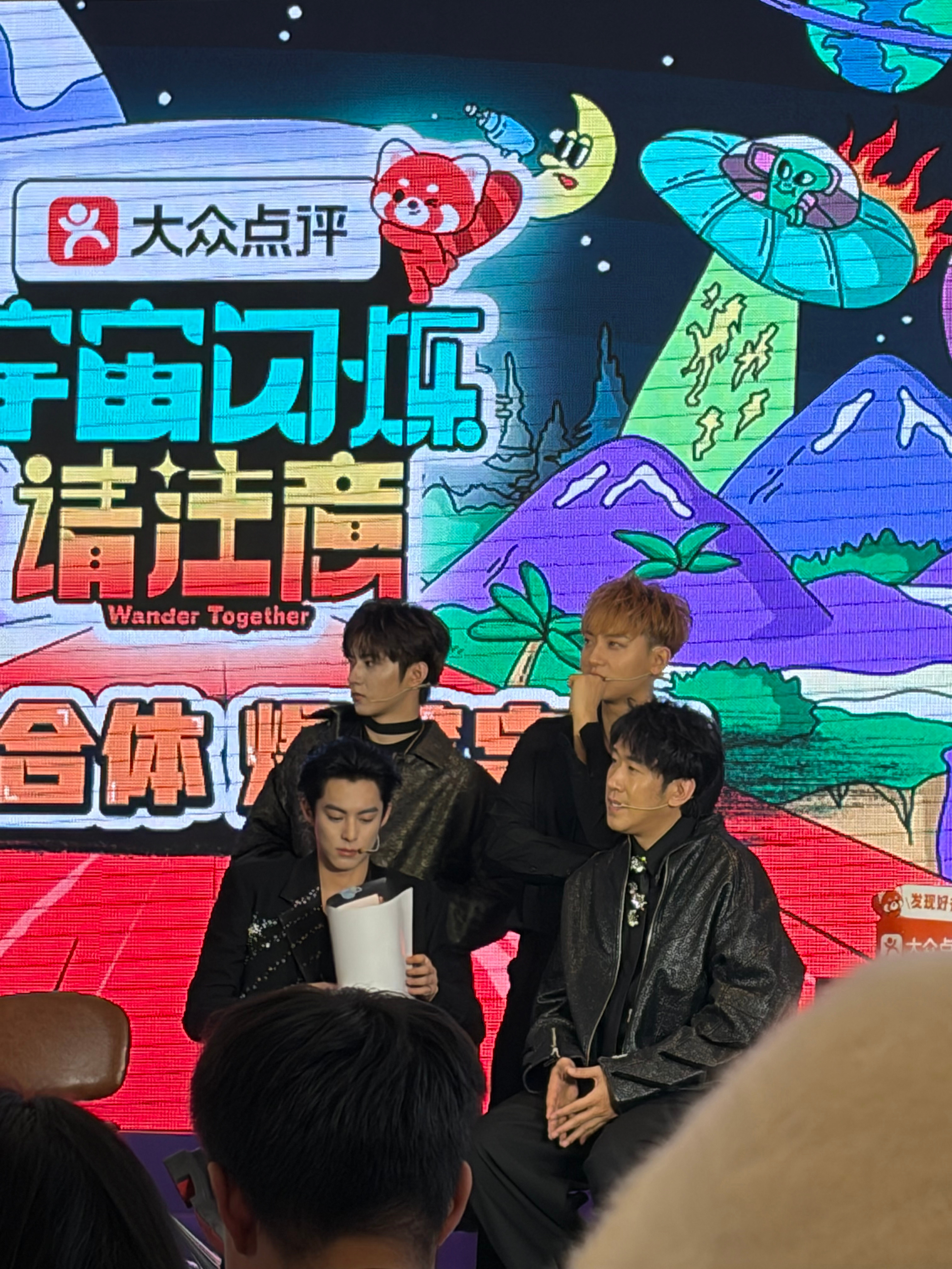 刘耀文王鹤棣黄子韬这几张脸放在一起给宇宙不解释！！！宇宙闪烁请注意