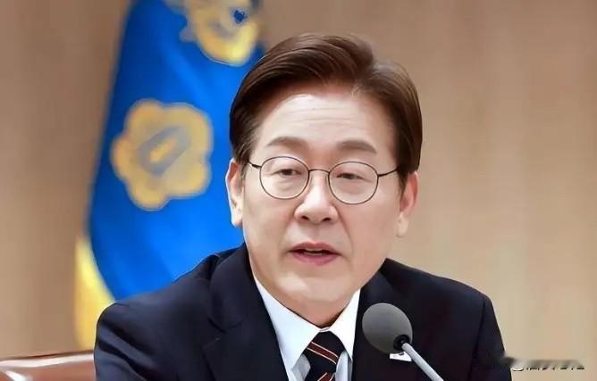 打脸高市，善恶分明，大是大非面前“不糊涂”首先彰显了李在明政治上的成熟老练，同时