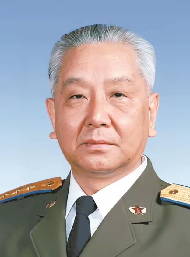 他是抗美援朝打出来的空战王牌￼￼￼，击落敌机4架、击伤5架，一级战斗英雄，特等功