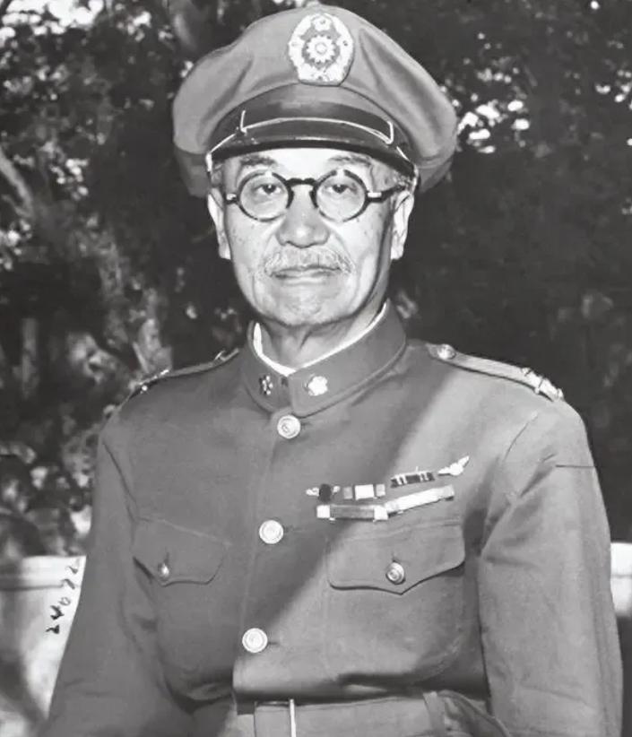 1914年，30岁的阎锡山迎娶徐兰森，洞房之夜，阎锡山对徐兰森说:“你嫁进来是为