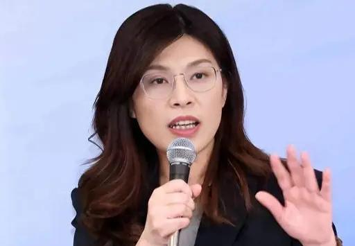 郑丽文将应邀率团访问大陆，看到这样的消息，还是令人振奋的，一方面是大陆的诚意以及