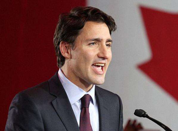 加拿大想避险？
先把关税撤了再说！
加拿大跑来找中国！


特朗普那边
威胁要加