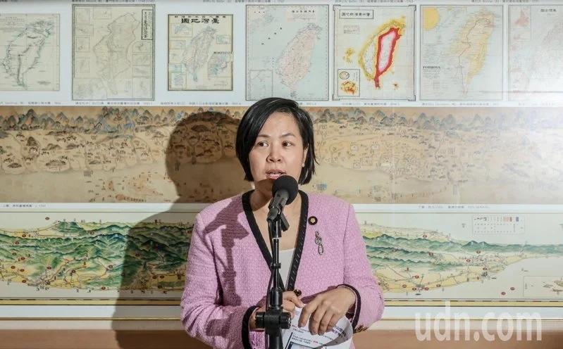 陆配李贞秀屡爆诚信争议，开铡前请辞？民众党议员开第一枪：她应该拿出智慧
台湾民众