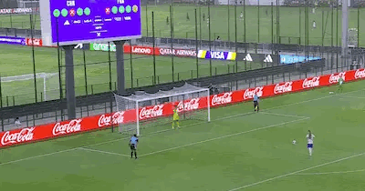 晋级U17世界杯八强！中国女足4-3点杀法国，门将牛子琪两度扑点这是女足在U17