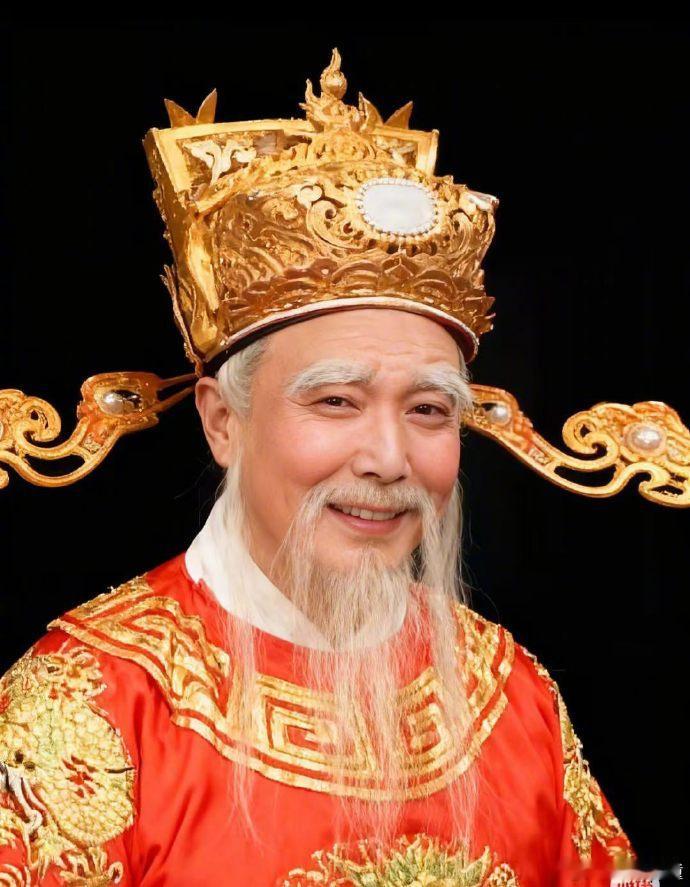 六小龄童悼念安云武西游记福星扮演者安云武去世 据