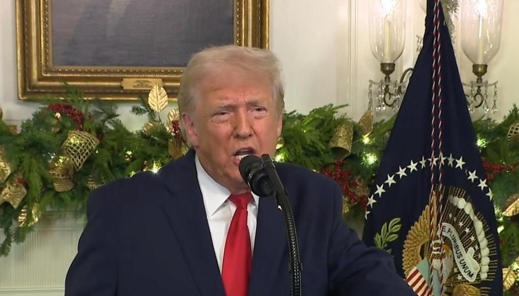 特朗普又放“太空卫星”！月球建核反应堆喊得凶，这些坑根本填不上
 
家人们快看！