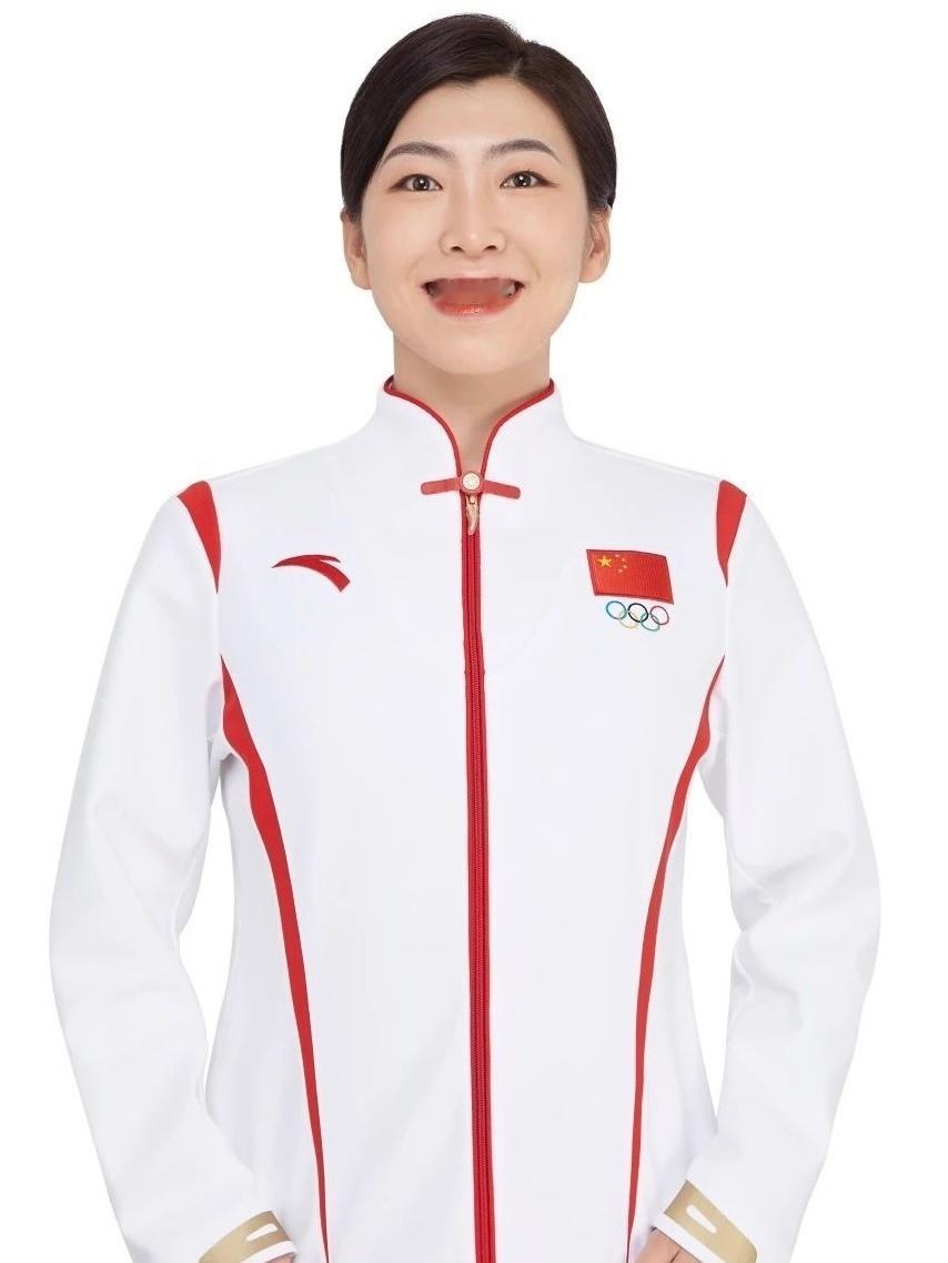 四度手术，十六年坚守，三十二岁圆梦，三十六岁冬奥卫冕！徐梦桃把热爱刻进每一次起跳