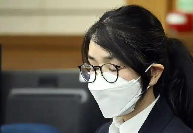 韩国前总统夫人金建希，今天当庭开口了，一句话直接引爆全网，说尹锡悦当年要搞戒严这