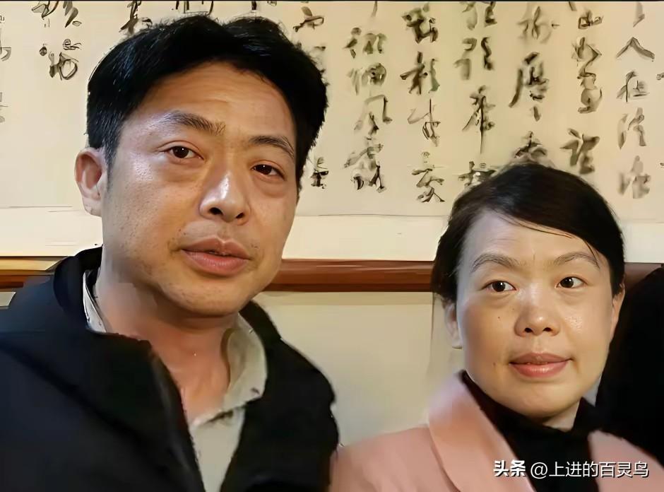 昨晚，许姚夫妇那篇长文撕开了六年虚假的幕布，清晰而坚定的信号振聋发聩：正义或许会
