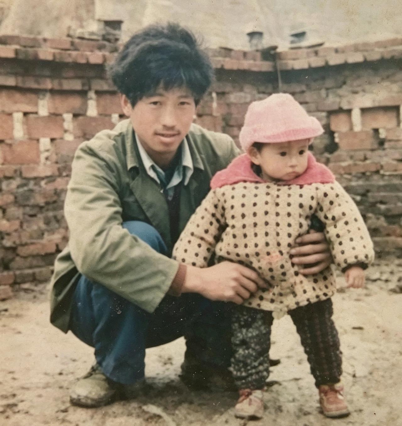 1992年11月22日吃过午饭后三岁的陈光前去找邻居小朋友玩，大概十五分钟后母亲