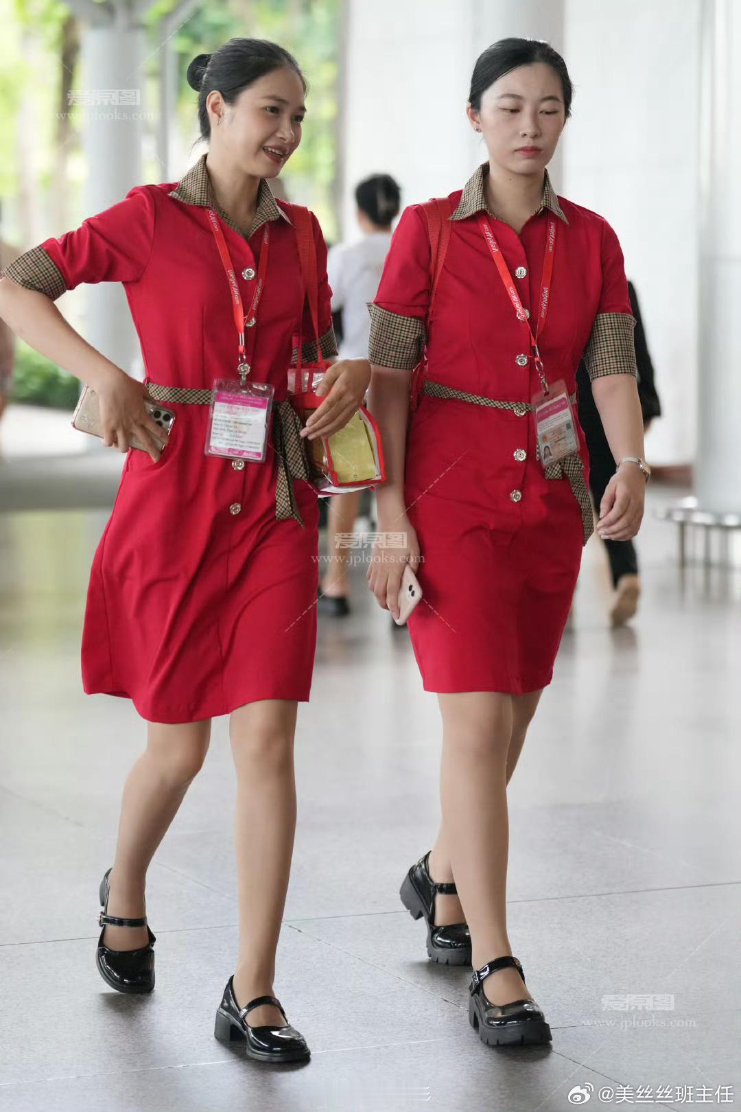 美女穿搭写真美女驻扎地