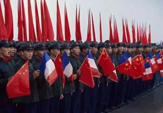 本组老照片是玛格南图片社著名摄影师布鲁诺•巴贝1973年首次访华时拍摄。