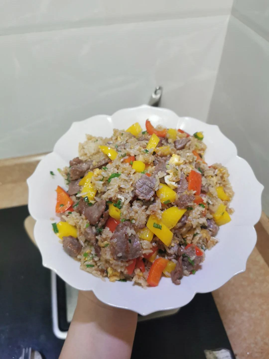 一到冬天就特别想吃碳水炸弹，怎么办啊！