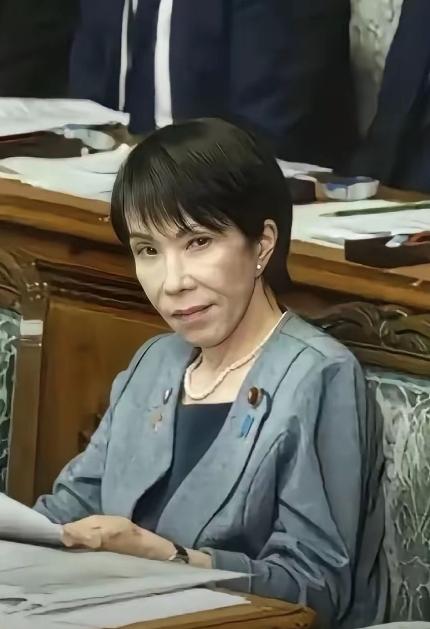 日本不怕中国有导弹，也不怕中国的核武器，甚至不怕中国的稀土制裁，真正让他们坐立难