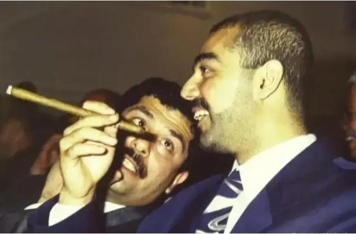 大家发现没有，无论萨达姆、卡扎菲、阿萨德，还是马杜罗，他们的 “反美”，从来不是